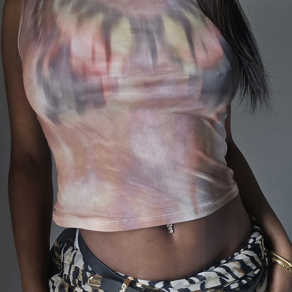 Mesh Abstract Top - Picture 4 of 5